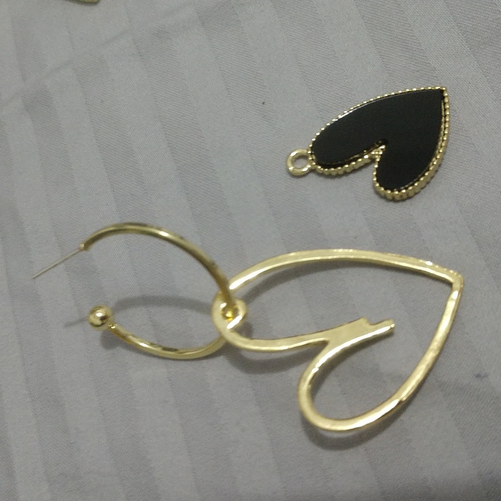 Black Heart Earrings Gold-tone Hoop Dangle Mix & Match Asymmetrical Tassel - Picture 11 of 16